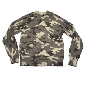 Banana Republic Kids Gray Camouflage Small Sweater